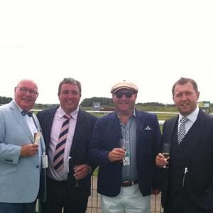 Meet your Posher, James